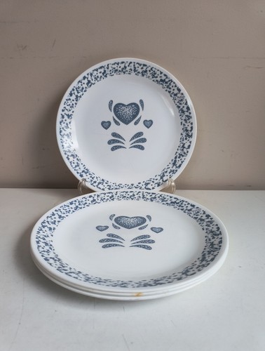 Corelle blue hearts pattern - hearts,