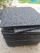 Terrassen Pads 100x100x3mm 300stk