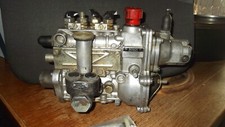 Gebrauchte Bosch Diesel Pumpe mir neuer Handpumpe