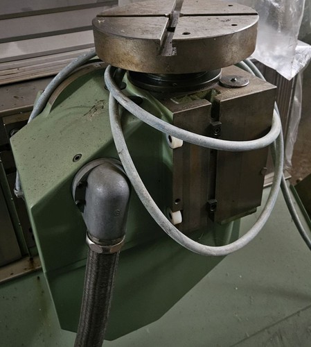 Rundtisch 300 aus maho - nc-rundtisch,