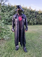 Kutschermantel Gothic von Hard Leather Stuff Größe XXL und Dreispitz