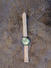 Entzückende trendige Hello-Kitty-Armbanduhr mit rosa mit Straßsteinchen