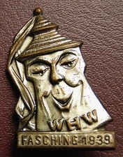 WHW. Blechabzeichen "Fasching