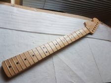 FENDER STRATOCASTER NECK - LEFT HAND - 3 BOLT