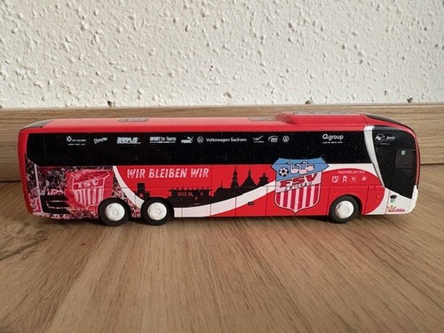Mannschaftsbus fsv zwickau - mannschaftsbus,