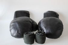 boxhandschuhe + Bandagen