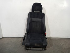 9190162 RECHTER VORDERSITZ /