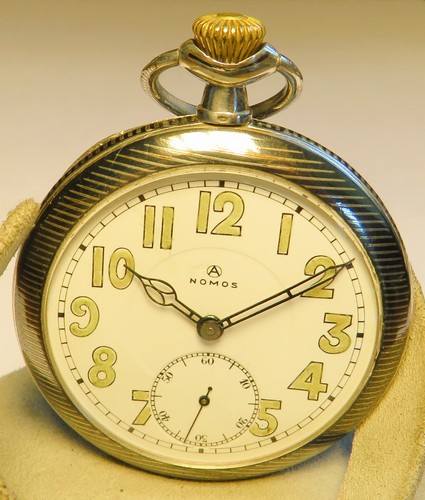 Nomos guido müller glashütte - nomos,