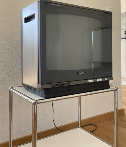 Sony trinitron color - sony,