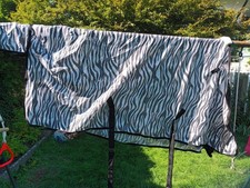 Fliegendecke Pferd mit Halsteil 215cm Zdbramuster, neuwertig,