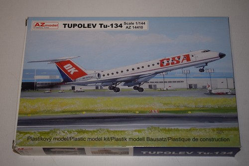 Model 14410 tupolev - az, tu-134