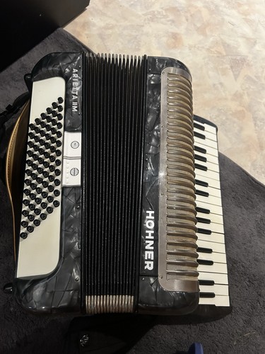 Hohner arietta iii akkordeon - iii, m