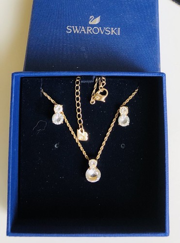Swarovski wunderschönes set - swarovski,