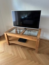 Couchtisch mit Glasplatte 