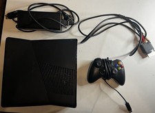 Microsoft Xbox 360 S 250 GB