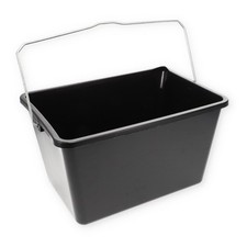 Farbeimer leer mit Ausgießer