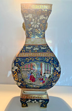 Antike chinesische Kunstvase & Ständer guter Zustand handbemalt H– 36 cm.