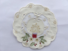 kleine Weihnachtsdeckchen -