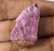 Natürlicher Rosa Rubin 28,90