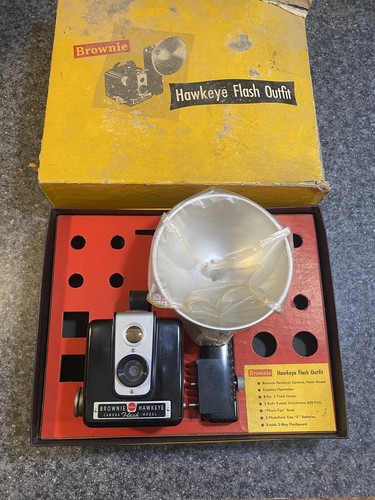 Kodak brownie hawkeye camera - kodak,