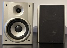 2x DENON SC-35 Regal-Lautsprecher-Box, helles Holz, Front in schwarz-silber
