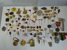 Abzeichen , Anstecknadeln, Broschen , Meaillen, .... Kleine Sammlung, alt /neuer