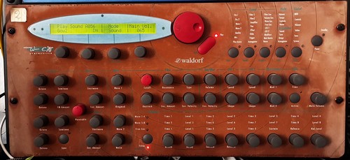 Waldorf microwave wavetable - microwave, xt