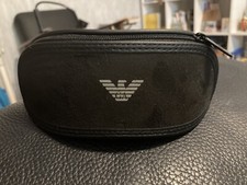 armani brillenetui