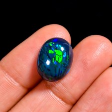 Schwarzopal Cabochon 5,00 kt
