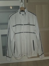 LACOSTE HERREN JACKE GRÖẞE