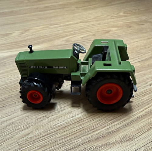 Siku farmer fendt - farmer,