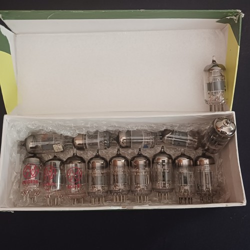 Vintage vacuum preamp - , tubes