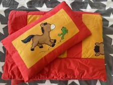 Baby Bettdecke Steppbett und Kissen rot mit kleinem Esel