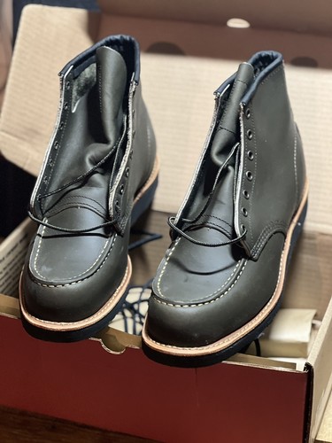 Red wing boots - red,