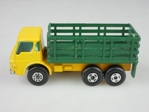 Dodge stake truck 59273 - 04-a,