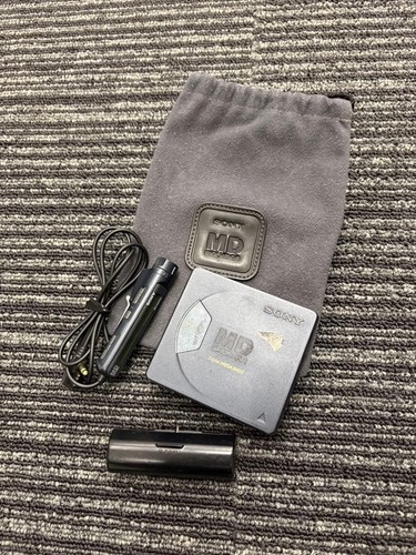 Sony e55 walkman - sony,