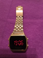 Retro Vintage Identity London LED Uhr (70er Jahre?)