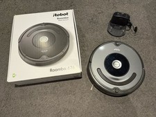 iRobot Roomba 676 Saugroboter In OVP mit Ladestation