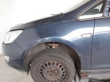 Opel Astra J original Kotflügel vorn links ozeanblaumetallic Z22A BJ2011