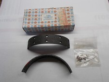 2 Stück Trommelbremsbeläge zum Aufnieten , VW Käfer , Typ 3 , Golf , 113 698 075