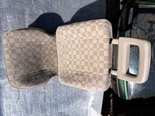 Opel Ascona C Kadett D Corsa A ? 2-türig Sitz rechts beige