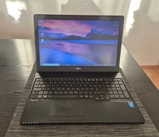 Laptop Fujitsu Lifebook A Series i3-5005U 15.6" 256 GB Windows 10 Pro 8 GB RAM