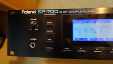 Roland SP-700 Sample Player Studio-Klassiker mit tollen Filtern