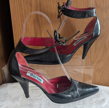 Bertie Stilettoabsatz Schuhe mit Fesselriemchen, Winklepicker Gr. 38 UK 5 schwarz
