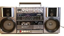 Hitachi TRK-9100 stereo Kassetten Radiorecorder in top zustand wie neu