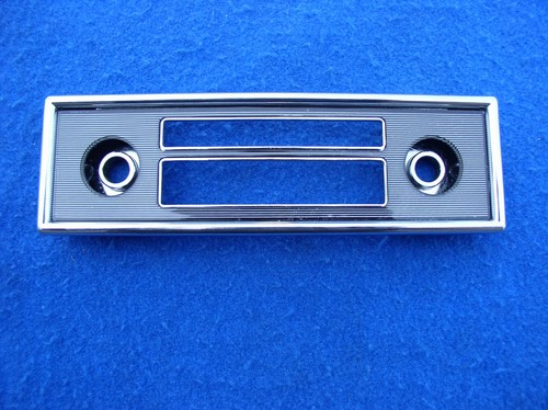 Chromblende und nadelstreifen - chromblende,