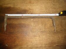 Uralte Bauklammer  Bauklammer