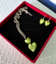 Schmuckset aus bearbeitetem Glas in 925er Silber