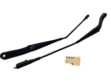 Mercedes B-Klasse W245 / Scheibenwischerarm Wischerarm Vorne 2x
