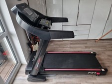 Sporttech F37 Laufband kaum benutzt